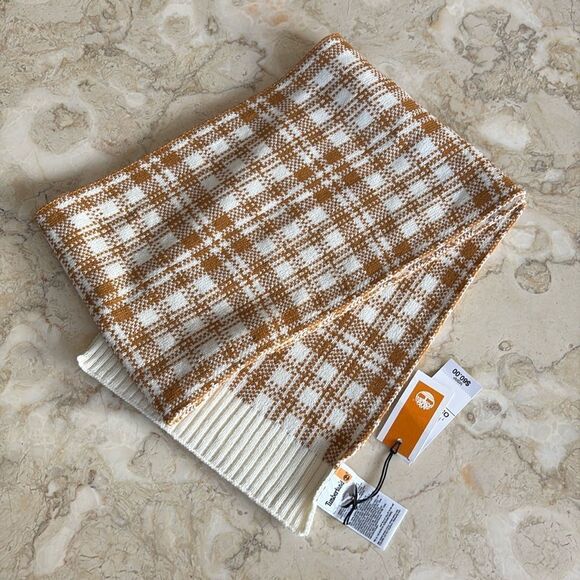 NWT Timberland Scarf Wheat Plaid One Size Winter Fall Logo - Picture 6 of 9